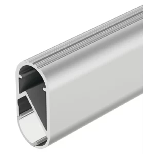 El tubo para armario iluminado Häfele Loox 5105 de 2500 mm es la solución definitiva para transformar un armario convencional en un vestidor inteligente con iluminación integrada. Este perfil de aluminio de alta resistencia funciona como barra para colgar y como sistema de iluminación, incorporando un difusor escarchado con un ángulo de emisión de 40° que dirige la luz hacia la ropa, facilitando la visibilidad y creando un efecto espectacular. Diseñado para alojar tiras LED de 10 mm, combina funcionalidad y diseño en un solo elemento.