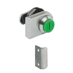 Cierre de Palanca para Puertas de Cristal con Núcleo Intercambiable Symo Cerradura de palanca para puertas de cristal de la serie Häfele Symo EC, con acabado niquelado pulido. Diseñada para cristales de 4 a 10 mm de grosor y compatible con núcleos intercambiables Symo de montaje frontal. Palanca de cierre recta con posibilidad de ajuste a 90° o 180° según necesidad. Sentido de cierre A (D,F,G) . Incluye volumen completo de suministro con todos los componentes necesarios para instalación. Nota: Para puertas de 2 hojas, la contrapieza debe pedirse por separado.