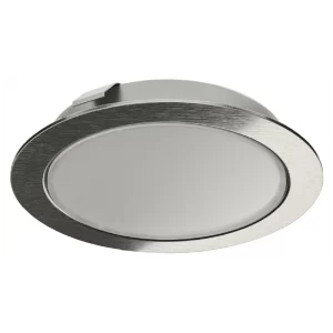 La lámpara Häfele Loox LED 2047 es una luminaria versátil y elegante, diseñada para ofrecer una iluminación profesional en mobiliario y expositores. Con un robusto cuerpo de acero de alta calidad y disponible en una amplia variedad de colores y acabados, esta luz redonda se adapta perfectamente a cualquier estilo decorativo. Proporciona una iluminación homogénea con un ángulo de apertura de 120° y una temperatura de color blanco cálido 3000K, ideal para crear ambientes acogedores y resaltar objetos. Es regulable (dimmable), funciona a 12V y puede instalarse tanto empotrada como en superficie (mediante carcasa adicional, no incluida).