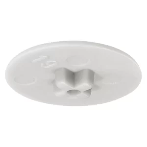 Tapa Estética Gris Claro RAL 7035 para Paneles Finos (12-13mm) Tapa embellecedora de plástico en color gris claro RAL 7035, diseñada específicamente para Häfele Minifix® 15 sin reborde en grosor de madera de 12-13 mm. Ejecución con cruz compatible con accionamiento estrella PZ2 o punta plana. Proporciona un acabado profesional y neutro que oculta completamente los herrajes de unión, ideal para muebles de estilo industrial, acabados en gris y diseños contemporáneos neutros.